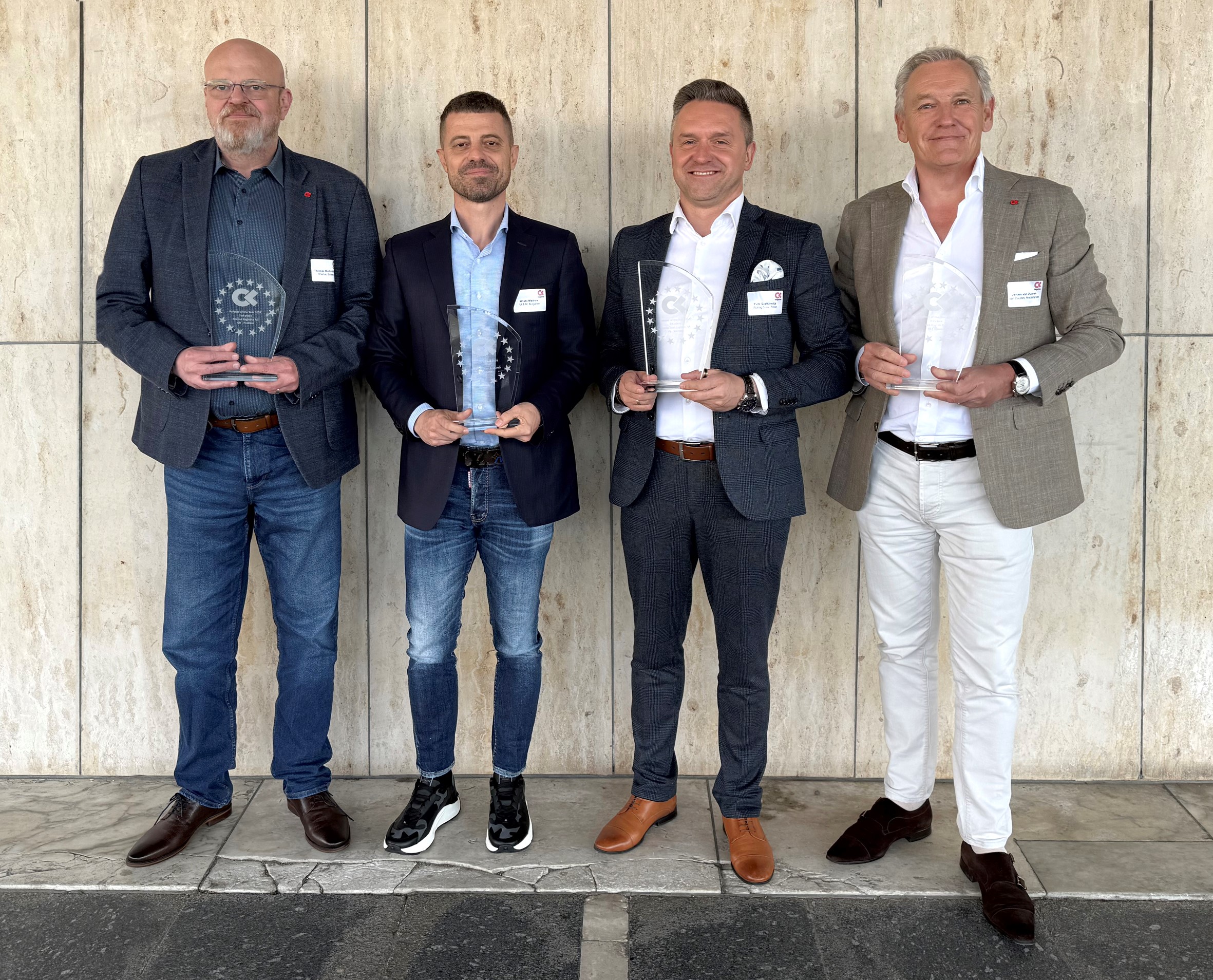 CargoLine_Internationale-Partner-des-Jahres_2024_4er